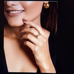 My Bijoux Toronto Elegant twist Gold-Tone Women's Ring